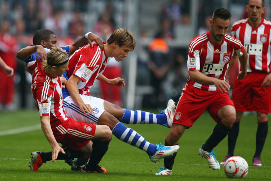 男子玩《阴阳师》冒充女性诈骗9万多 甚至还发女友照