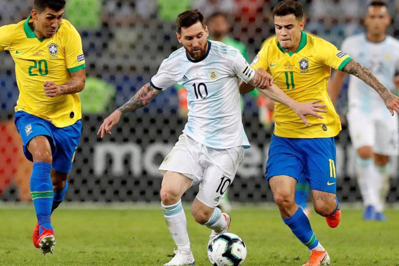 首节领先到半场落后！詹姆斯率湖人逆转鹈鹕，用全面数据续写传奇