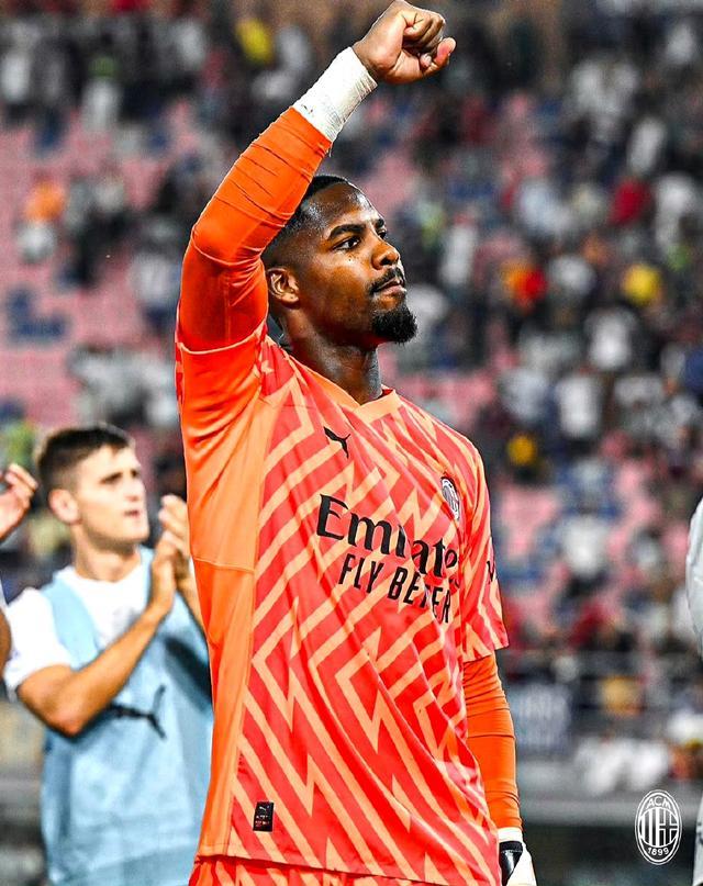 《王者》盘古“经纬探寻者”皮肤曝光：爆改地理老师